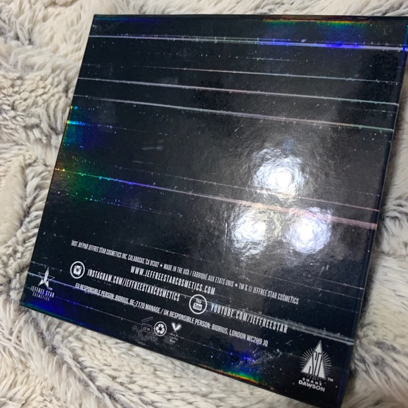 Jeffree Star Shane Dawson MINI CONTROVERSY PALETTE - Picture 2 of 4